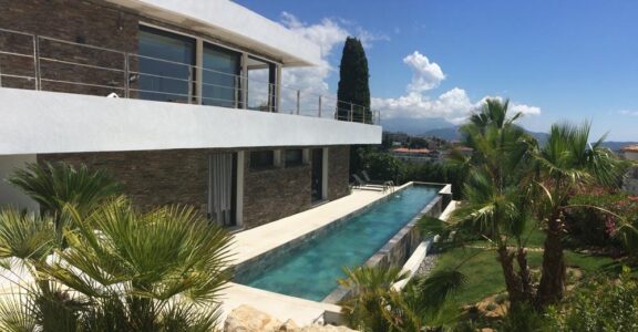 Villa Palm, villa contemporaine ultra minimaliste